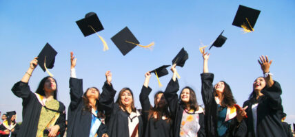 स्वर्ण पदक र पुरस्कार पाउनेमा छात्राको वर्चस्व