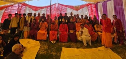 कुम्भ मेलाका साधु–सन्तलाई भीमेश्वरको महाप्रसाद