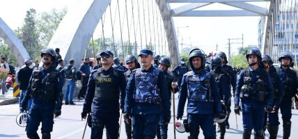 काठमाडौं उपत्यकामा उच्च सुरक्षा सतर्कता दाेहाेराे भीडन्त हुँदै