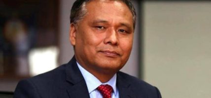 कुलमान घिसिङको पालामा भएका कामको श्वेत पत्र जारी गर्ने