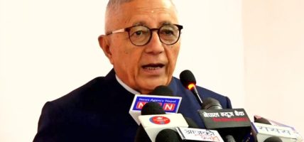 महाधिवेशन टार्न खोज्ने काम आत्मघाती : शेखर कोइराला