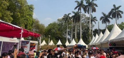 दिल्लीको नेपाल महोत्सव धार्मिक पर्यटनमा नागरिककाे विशेष चासो