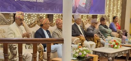 राज परम्परा जाेगाउने जगमानको अभियानमा जोडिए कांग्रेस छाडेका नेता कर्ण मल्ल र एमाले छाडेकी नेतृ गंगा चौधरी