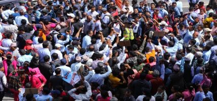 शिक्षक आन्दोलन: वार्ताको ढोका खोल, समाधानको चाबी संवाद नै हो