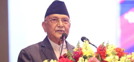 निरङ्कुश राजतन्त्र फर्काउने सपना देख्नेहरुविरुद्ध मजदुर वर्ग एकताबद्ध हुनुपर्छ : प्रधानमन्त्री