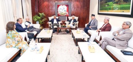 सत्ता साझेदार दलका शीर्ष नेताबिच परामर्श