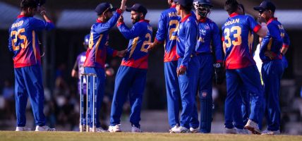 टप टी–२० सिरिज: नेपालको पहिलो जित, नन्दनले एक्लै लिनुभयाे पाँच विकेट