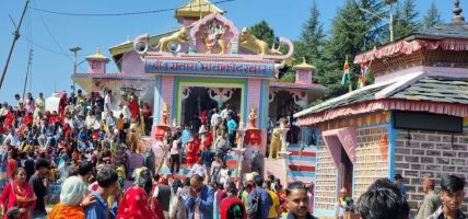  सुदूरपश्चिमको प्रसिद्ध शक्तिपीठ उग्रतारा भगवती मन्दिरमा कात्तिक १९ गतेबाट धार्मिक मेला