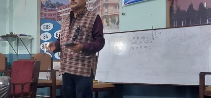 उदयपुरमा ‘पोखरेलियन छन्द’ माथि प्रशिक्षण